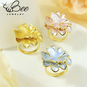 Italian Luxury Geometric Flower <b>Statement</b> <b>Rings</b> 14k Gold Color European Exquisite Baroque Wedding <b>Ring</b> For Girls - Product Image 3