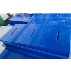 Lámina de UHMWPE de Grado Alimenticio, Material para Tablas de Cortar de Plástico en Espesores de 20 mm, 30 mm y 40 mm con Baja Absorción de Humedad - Product Image 3