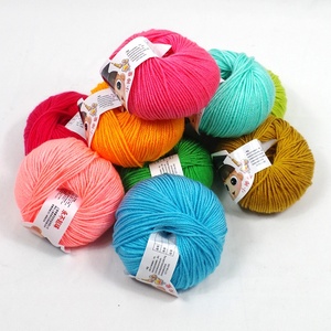 Vente <span class=keywords><strong>en</strong></span> gros, 70% <span class=keywords><strong>laine</strong></span> mérinos, 30% fil mixte <span class=keywords><strong>en</strong></span> fibre anti-pilules, pour tricot à la main, livraison gratuite depuis la chine - Product Image 5