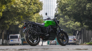 Vélo électrique puissant 2000w, moto avec batterie lithium grande capacité 72v 30ah pour adultes - Product Image 6