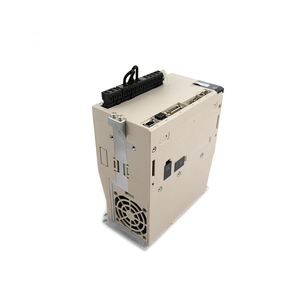 Contacteur SGD7S-120A20A, variateur SGD7S-5R5A00A002, SGD7S-7R6A00A202 - Product Image 1