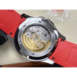 Reloj mecánico impermeable de súper calidad, 40 mm, movimiento de fábrica, esfera negra, reloj de buceo con correa roja. - Product Image 1