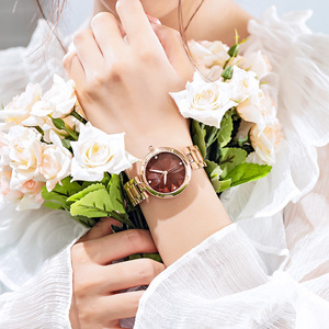 นาฬิกาข้อมือควอตซ์กันน้ำสำหรับสุภาพสตรีแฟชั่นลายดอกไม้มินิมอลลิสต์สายเหล็กประดับเพชร - Product Image 5