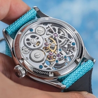 Montre-bracelet mécanique à tourbillon avec petit cadran à heures et minutes décalés, motif cristal de glace en verre saphir, fabrication OEM personnalisée