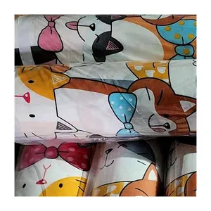 70 gsm polyester Cats and dogs animal bedsheet fabric cartoon print fabric in rolls for bedsheet