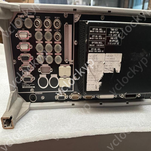 1 Pieza ROHDE &amp;   SCHWARZ R &amp; S CMU200 Probador Universal de Comunicación por Radio # / - Product Image 2