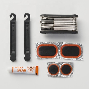 Kit di Riparazione Pneumatici per Biciclette YS-Z923 Personalizzabile con Attrezzo Manuale Multifunzionale in Acciaio per Pneumatici Tubeless Auto - Product Image 2