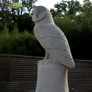 Statue de hibou en marbre sculpté à la main en pierre naturelle taille réelle