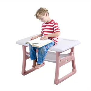 Sedia per bambini tavolo per compiti a casa mobili per l'apprendimento scrivania da studio Set tavolo e sedia in plastica per bambini