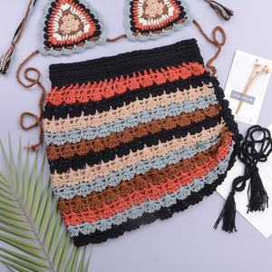 ชุดว่ายน้ำบิกินี่สไตล์เรโทรแบบสั่งทำ ชุดชายหาดแฟนซี ชุดบิกินี่โครเชต์แฮนด์เมด ชุดว่ายน้ำถักนิตติ้งสำหรับผู้หญิง เซ็กซี่ ชุดว่ายน้ำสองชิ้นสำหรับผู้หญิง - Product Image 2