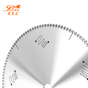 <span class=keywords><strong>Lame</strong></span> de scie circulaire en aluminium de qualité industrielle 305mm 120T <span class=keywords><strong>TCT</strong></span> pour la découpe de profilés en tôle d'aluminium - Product Image 4