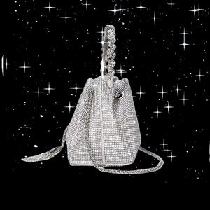 Bolso Redondo Hecho a Mano de Alta Calidad con Borlas y Cristales, Casual, Elegante, con Cadenas Cruzadas para Damas - Product Image 6