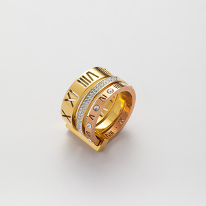 Anelli di Lusso Impermeabili in Acciaio Inossidabile 18K Oro con Numeri Romani e Zirconia Cubica YF2931 - Product Image 3