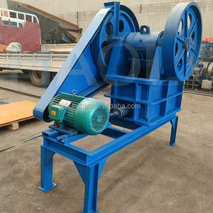 Le nouveau concasseur à mâchoires électrique PE250*400 avec moteur et engrenage peut concasser le granit, le calcaire, les déchets de construction, les briques rouges et plus encore - Product Image 2