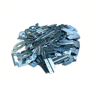 Composants de positionnement dentelés en acier laminé à froid, emboutis et pliés sur mesure, fabriqués au Vietnam - Product Image 6