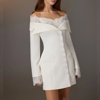 Élégante Robe Costume Femme Blanche à Épaule Unique avec Dentelle et Patchwork, Manches Longues, Boutonnage Simple, Nouvelle Collection Automne 2026