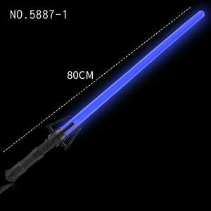 <span class=keywords><strong>Jouet</strong></span> de <span class=keywords><strong>sabre</strong></span> <span class=keywords><strong>laser</strong></span> clignotant LED <span class=keywords><strong>lumineux</strong></span> coloré pour enfants de haute qualité avec 3 piles AAA pour les enfants de 2 à 14 ans - Product Image 5