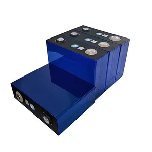 Sel Daya Tunggal Besar Lithium Iron Phosphate 3.2V100AH Baterai Lithium Cangkang Aluminium Kendaraan Listrik 2kg 50x160x116mm - Product Image 3