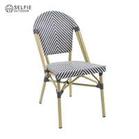 Ensemble de meubles de patio de villa moderne de luxe avec structure en aluminium et chaises et tables en tissu Textilene PVC de marque Selfie pour cour