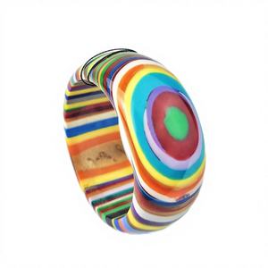 Brazalete Irregular de Moda, de Buena Calidad, Grueso, de Resina Transparente, Modelo Pintado a Mano con Tema de Ángel, Joyería para Mujer - Product Image 3