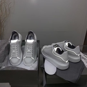 Chaussures de sport de luxe en cuir pour hommes et femmes, personnalisables, à lacets, baskets de course confortables, chaussures décontractées épaisses - Product Image 6
