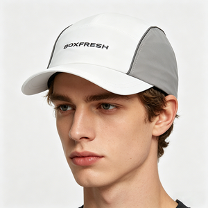 หมวกแคมป์ 5 แผง รุ่นพรีเมียม, หมวกไนลอนแห้งเร็วแบบ Color Block, หมวกกีฬาปักลายได้ตามต้องการ สำหรับวิ่ง/เดินป่า - Product Image 1