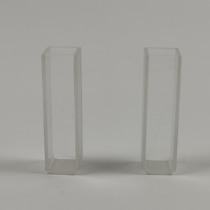 Cuvette en quartz de 1 cm de haute qualité pour spectrophotomètre de laboratoire - Product Image 3
