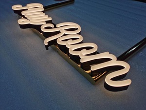 Enseigne au néon personnalisée 3D UV imprimé Led enseigne au néon Spaceman UV imprimé bande dessinée Anime enseigne lumineuse pour la décoration artistique - Product Image 4