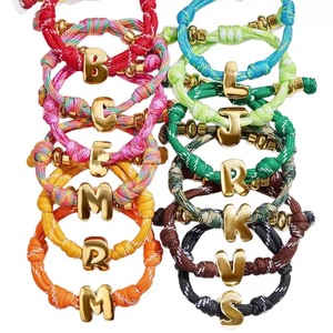 Bracciale con ciondoli regolabili estraibili e intrecciati colorati che si fanno braccialetti di stile - Product Image 4