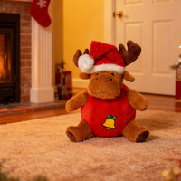 Peluche de renne de Noël personnalisée en gros avec broderie de chapeau de Père Noël et clochette pour cadeau de fêtes