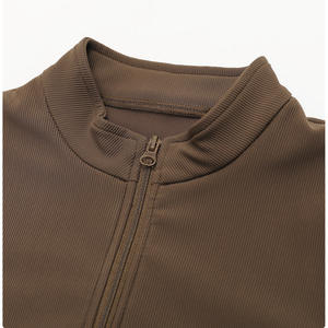 <span class=keywords><strong>2022</strong></span> nueva ropa de Fitness para mujer, conjunto de entrenamiento de gimnasio, Top corto con cremallera acanalada, camiseta y mallas con bolsillos laterales, conjuntos de ropa activa - Product Image 5