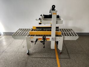 Macchina sigillatrice per sigillare nastro in cartone con guida laterale Semi automatica - Product Image 4