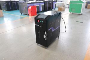 Nettoyeur Laser à impulsions Bronze bois artisanat nettoyage de Surface rénovation 100w 200w 300w 500w Laser rouille huile nettoyage Machine - Product Image 3