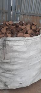 Briquettes de bois de qualité supérieure en vrac, briquettes Ruf, briquettes de sciure de bois, granulés de bois provenant d'une usine au Vietnam - Product Image 3