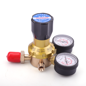 Régulateur d'oxygène monophasé Saffire Série 1+ avec 2 manomètres - Réducteur de pression de <span class=keywords><strong>gaz</strong></span> pour soudage industriel - Product Image 4