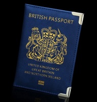 Porte-passeport unisexe en cuir véritable de luxe, blocage RFID, court, fin, léger, fermeture à boucle, plusieurs emplacements pour cartes, Royaume-Uni