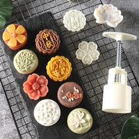 3D Kunststoff Moon Cake Mould Set 4 Stück 50g Chinesisches traditionelles Muster Text muster Blumen form Moon Cake Mould Set