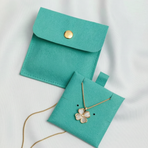 Bolsa de terciopelo de microfibra con logotipo personalizado del fabricante para guardar anillos, pendientes, collares y colgantes, con cierre, para viaje o regalo. - Product Image 5