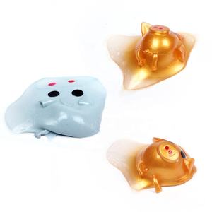 Giocattolo a sfera con spruzzi d'acqua antistress trasparente di maiale scimmia TPR rotondo di alta qualità - Product Image 4