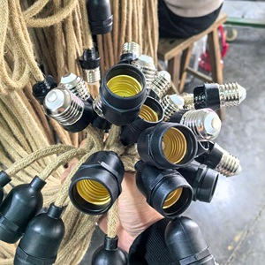 E27 Lamp Holder <b>Socket</b> Holder 25mm Plastic Outdoor Safety <b>Screw</b> Type 16A 250V Bulk Packaging - Product Image 3