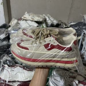 Nouvelle Arrivée 2026 – Chaussures Décontractées et Baskets Mixtes en Stock, Prêtes à l'Expédition pour la Vente en Gros - Product Image 1