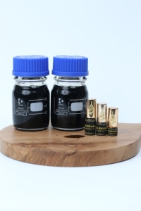 Aceite Esencial Exclusivo Minyak Merauke 3ml, Extracto Raro de Oud Papuan con Aroma Ahumado Intenso para Conexión Espiritual y Concentración - Product Image 4