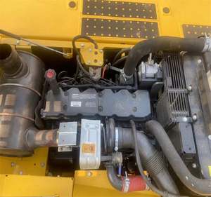 Excavadora Usada Komatsu PC220-8, Excavadora de 20 Toneladas, Equipo Pesado para Excavación en Ecuador - Product Image 4