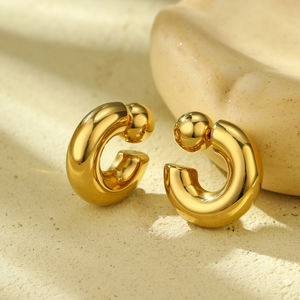Aretas 2024 nueva moda hipoalergénica bola gruesa en forma de C pendientes al por mayor joyería de acero inoxidable chapada en oro para mujeres - Product Image 1