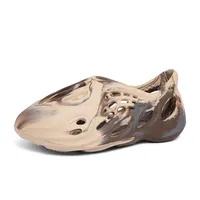 Sandali da spiaggia cavi mimetici moda sandali Unisex Ins Yeezy Foam Runner Moon Grey EVA Slides pantofole per uomo e donna