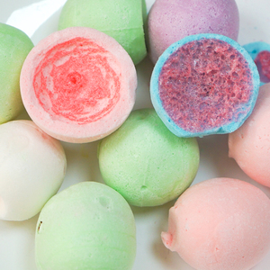 Wholesale Freeze Dried Sweets Sweet Crunchy Freeze Dried Gummy <strong>Candy</strong> Freeze Dried Marshmallow Eyeballs With Jam Filling - Product Image 2