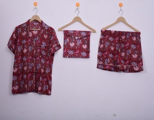 Ensembles de détente à imprimé ethnique en coton, style vintage, col rabattu boutonné, imprimés à la main, ensembles de pyjama courts - Product Image 1