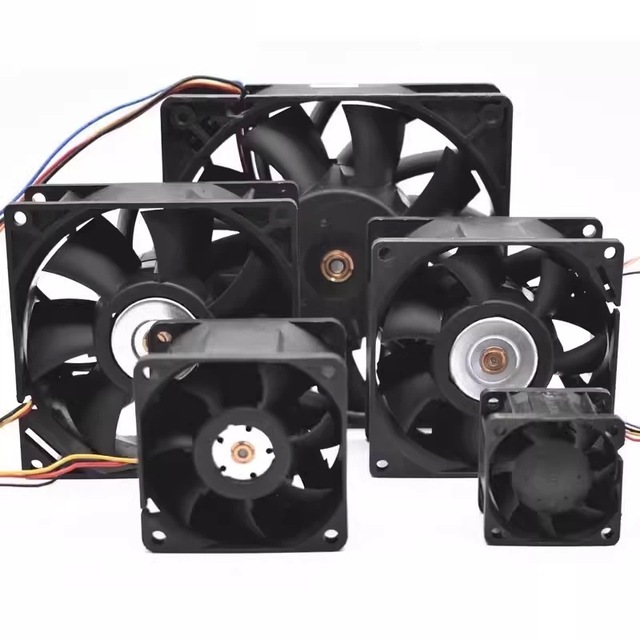 Full Range of Cooling Fans in Stock: DBTB0428B2G/2S 12V 4CM 4028 4-wire PWM Temperature-controlled Cooling Fan