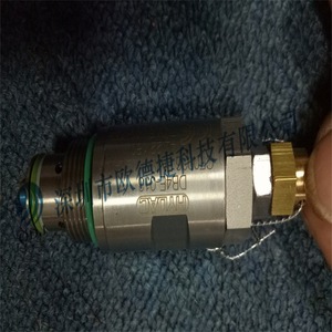 มอเตอร์เกียร์ Engel Gnm 2636-G1.4 3 เฟส อะไหล่อุตสาหกรรม โครงสร้างโลหะ - Product Image 1