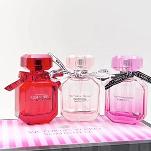 <span class=keywords><strong>Eau</strong></span> <span class=keywords><strong>de</strong></span> <span class=keywords><strong>parfum</strong></span> pour femmes <span class=keywords><strong>de</strong></span> haute qualité 30ml*3 PCS <span class=keywords><strong>Victoria</strong></span> Coffret cadeau trois pièces - Product Image 5